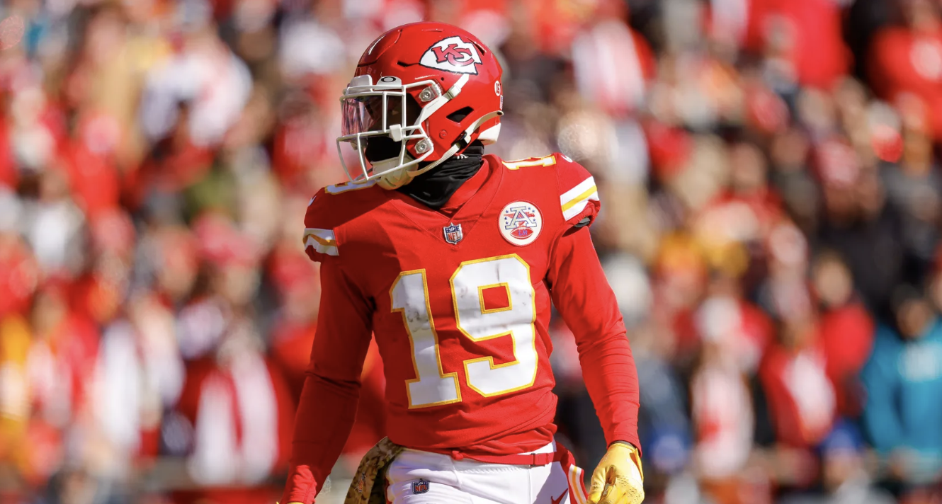 Kansas City Chiefs WR Kadarius Toney Stichelt Gegen New York Giants ...